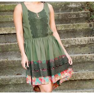 Matilda Jane Dress Light Rising Sage Green Lace Fit & Flare Pockets Womens Large